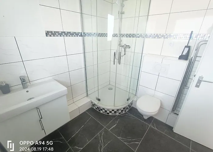 Nordwest Апартаменты Франкфурт-на-Майне